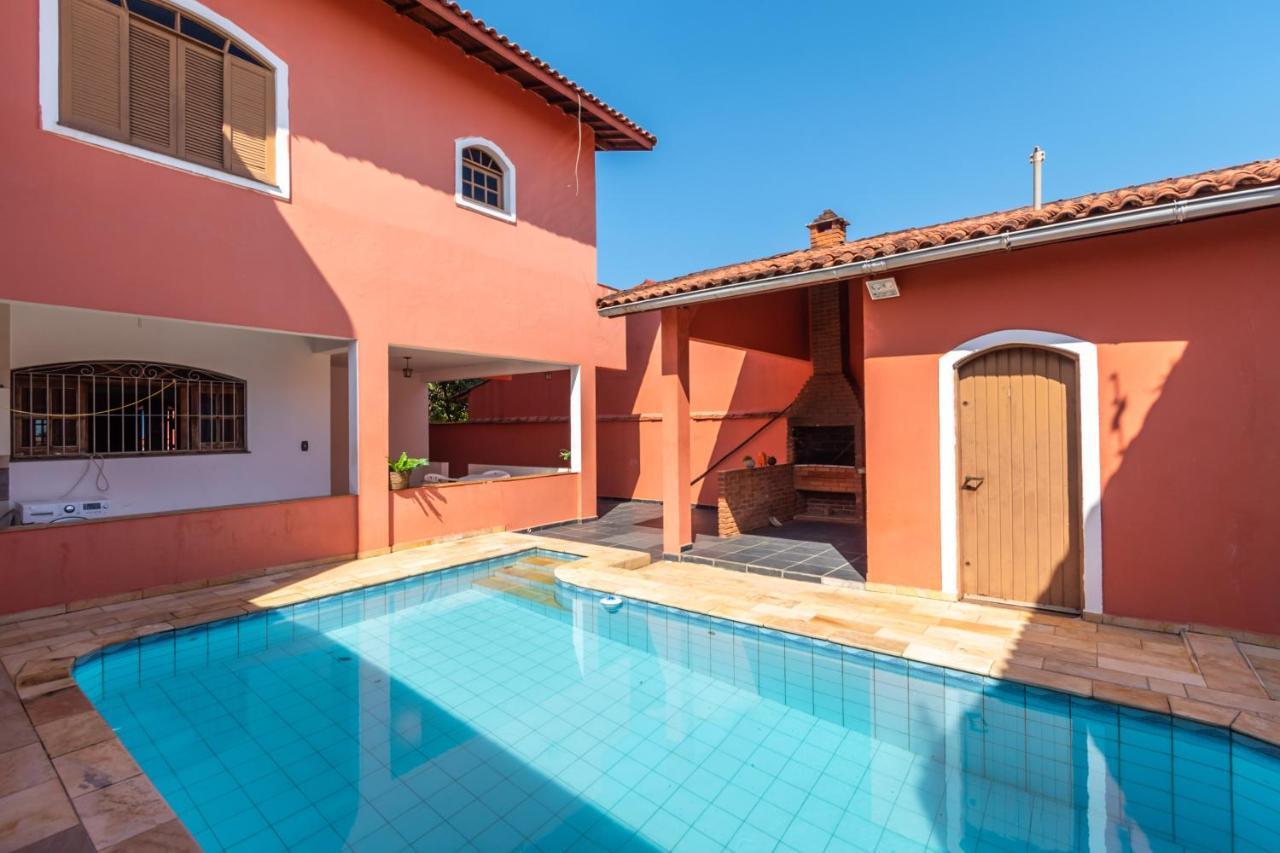 Casa Ampla Com Piscina E Churrasqueira A 300m Da *