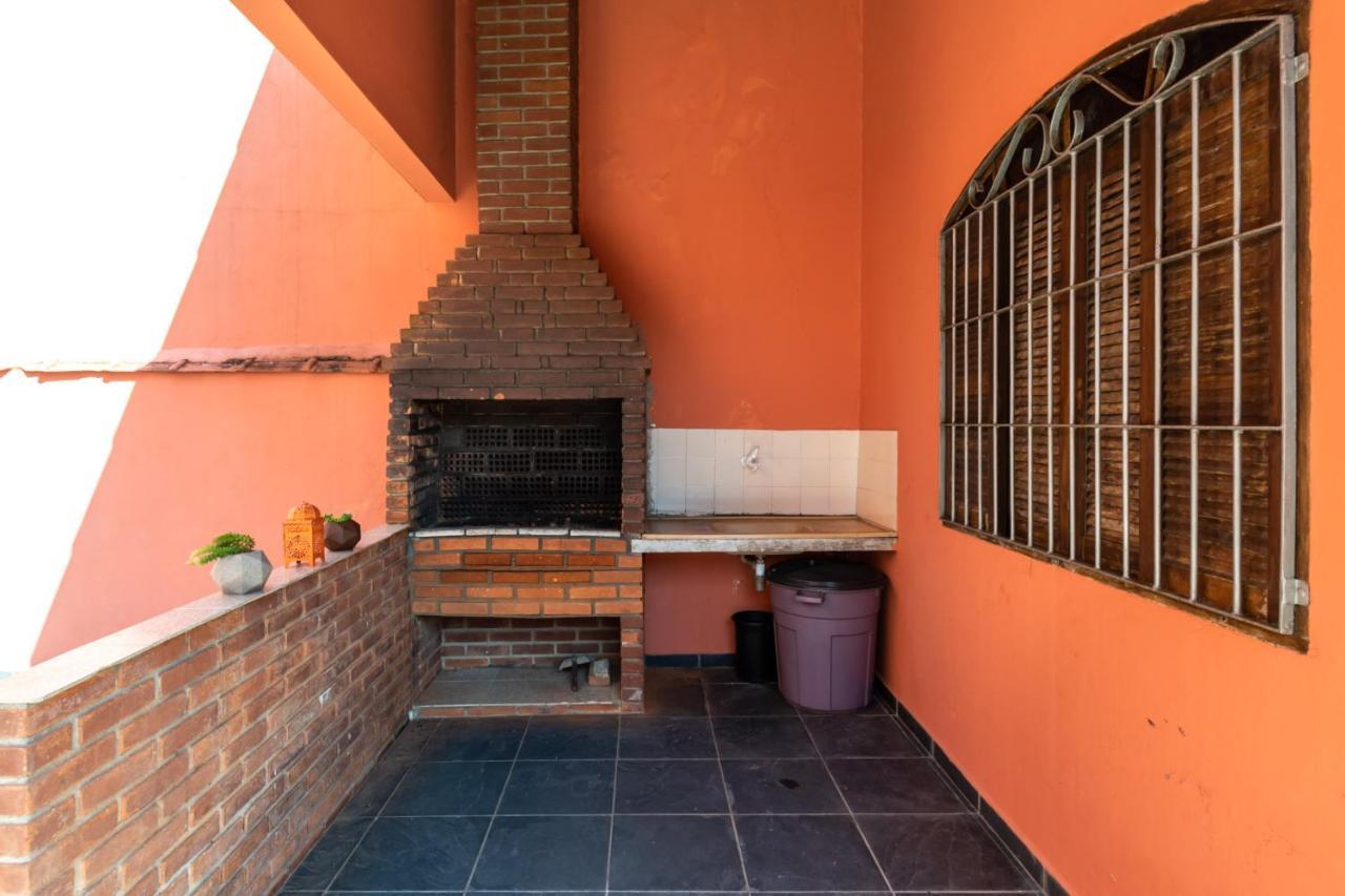 Casa Ampla Com Piscina E Churrasqueira A 300m Da Holiday home *
