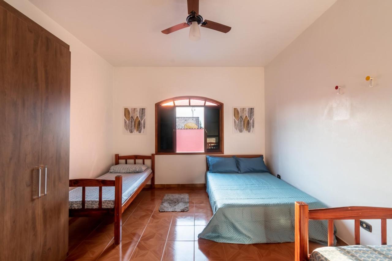 Casa Ampla Com Piscina E Churrasqueira A 300m Da Itanhaem