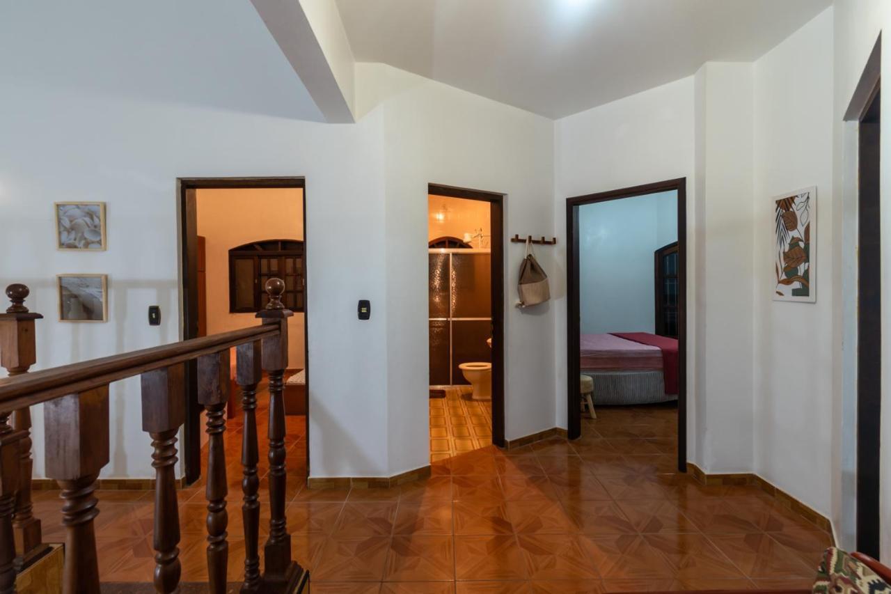 Casa Ampla Com Piscina E Churrasqueira A 300m Da