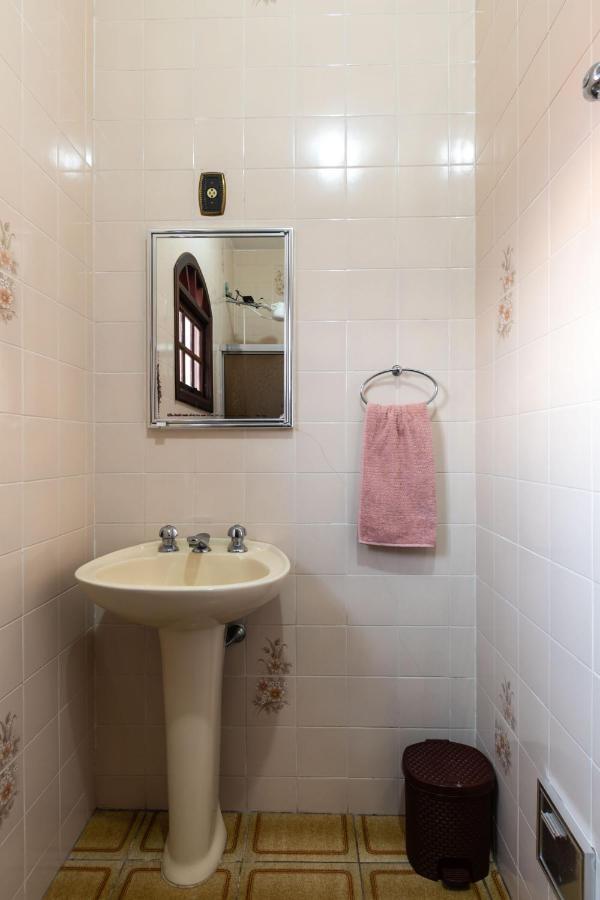 Holiday home Casa Ampla Com Piscina E Churrasqueira A 300m Da